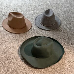 3 hats